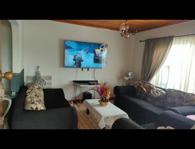 3 BEDROOM FREESTANDING FOR SALE IN EASTWOOD